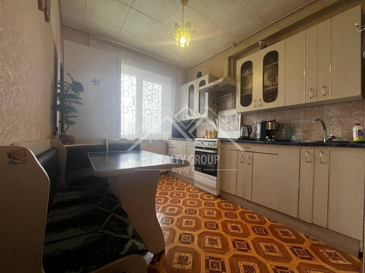 Продаж 3-кімнатної квартири 62.4 м², Сонячний вул., 9