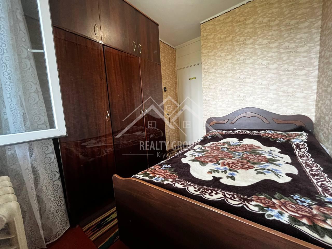 Продаж 3-кімнатної квартири 62.4 м², Сонячний вул., 9