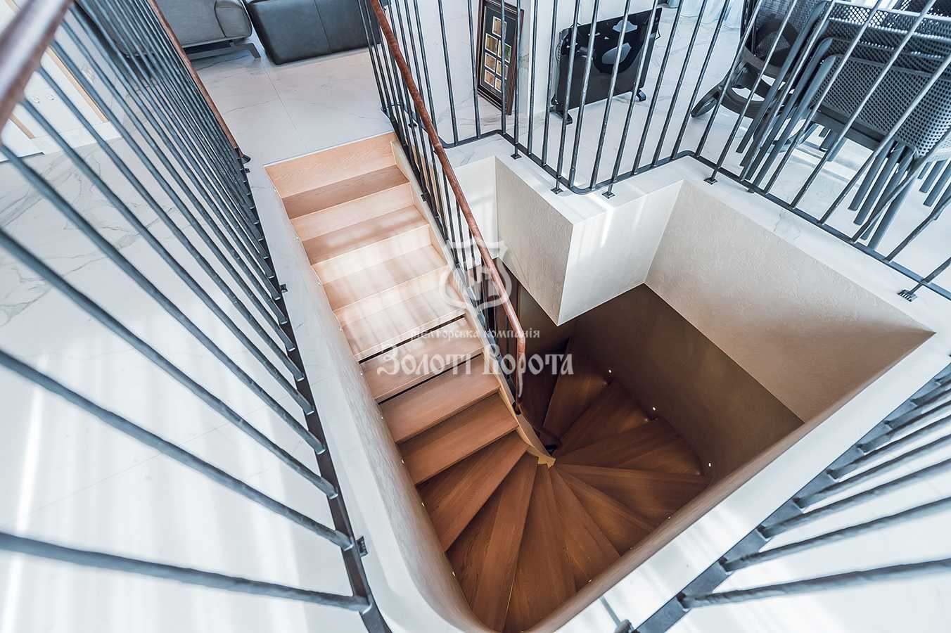Продажа 4-комнатной квартиры 211 м², Евгения Коновальца ул., 36Е