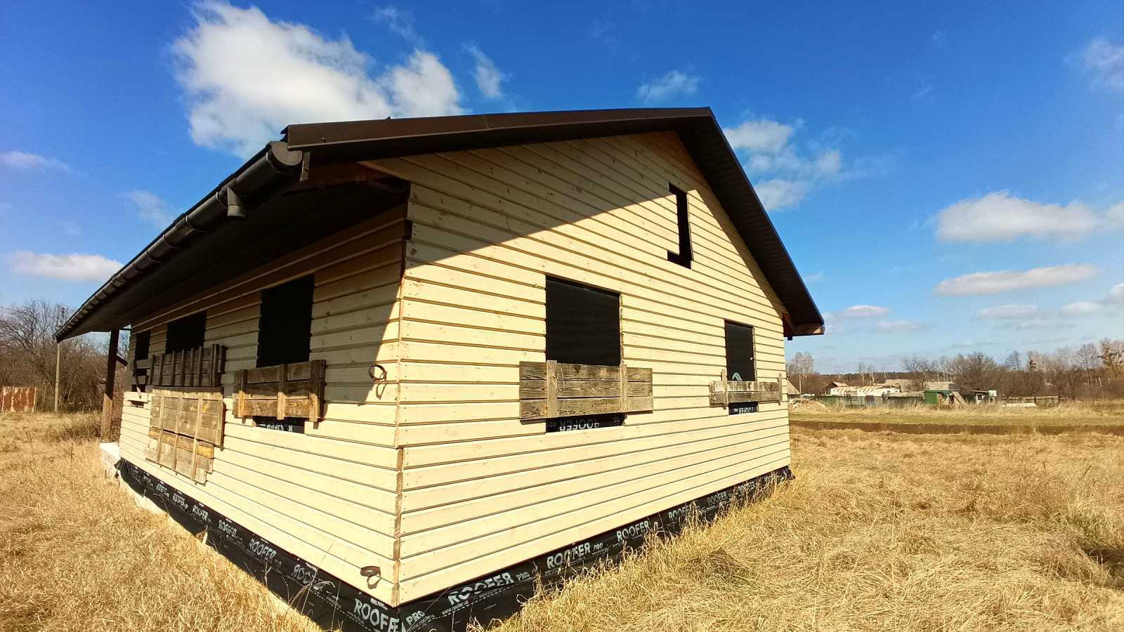 Продаж будинку 100 м², польова