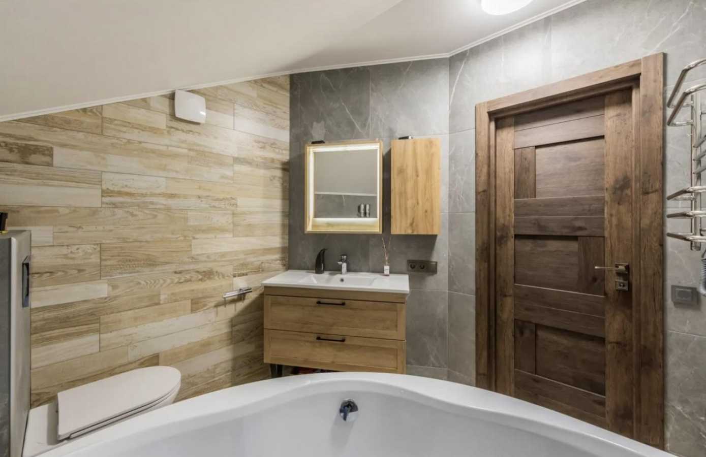 Продаж будинку 120 м², 2/10