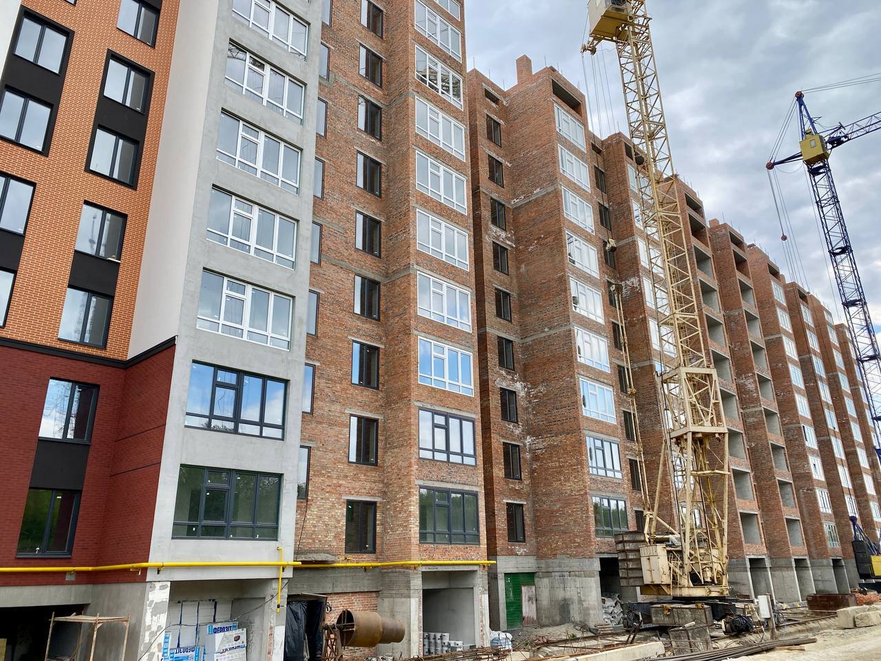 Продажа 1-комнатной квартиры 40.92 м², Николая Мазура ул.