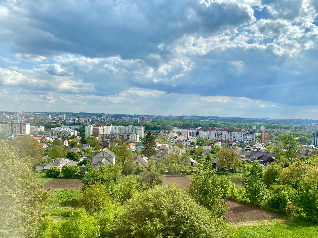 Продажа 1-комнатной квартиры 40.92 м², Николая Мазура ул.
