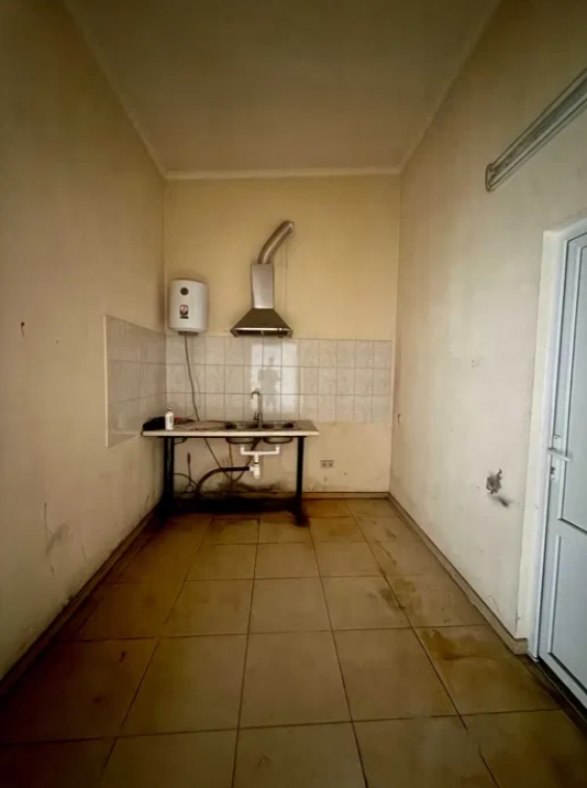 Аренда помещения свободного назначения 41 м², Адмиральский просп.