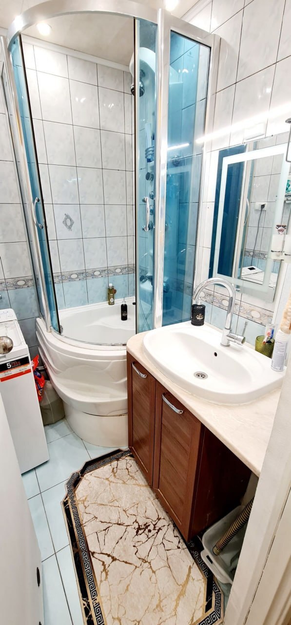 Продажа 3-комнатной квартиры 58 м², Леонида Стромцова ул.