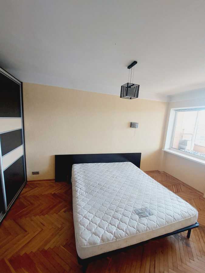 Аренда 2-комнатной квартиры 45 м², Победы просп., 22