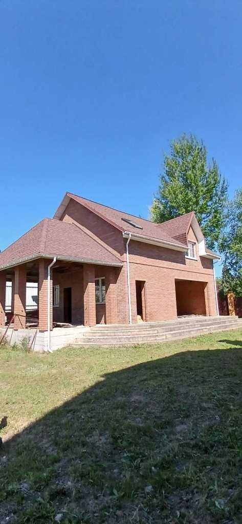 Продажа коттеджа 300 м², Майская ул., Столичная