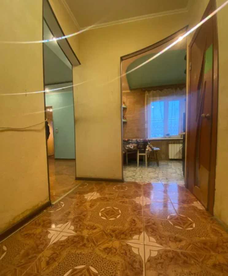 Продажа 3-комнатной квартиры 80 м², Уликовая ул., Харківське шосе, 180/21