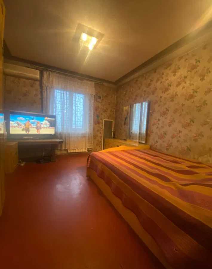 Продажа 3-комнатной квартиры 80 м², Уликовая ул., Харківське шосе, 180/21