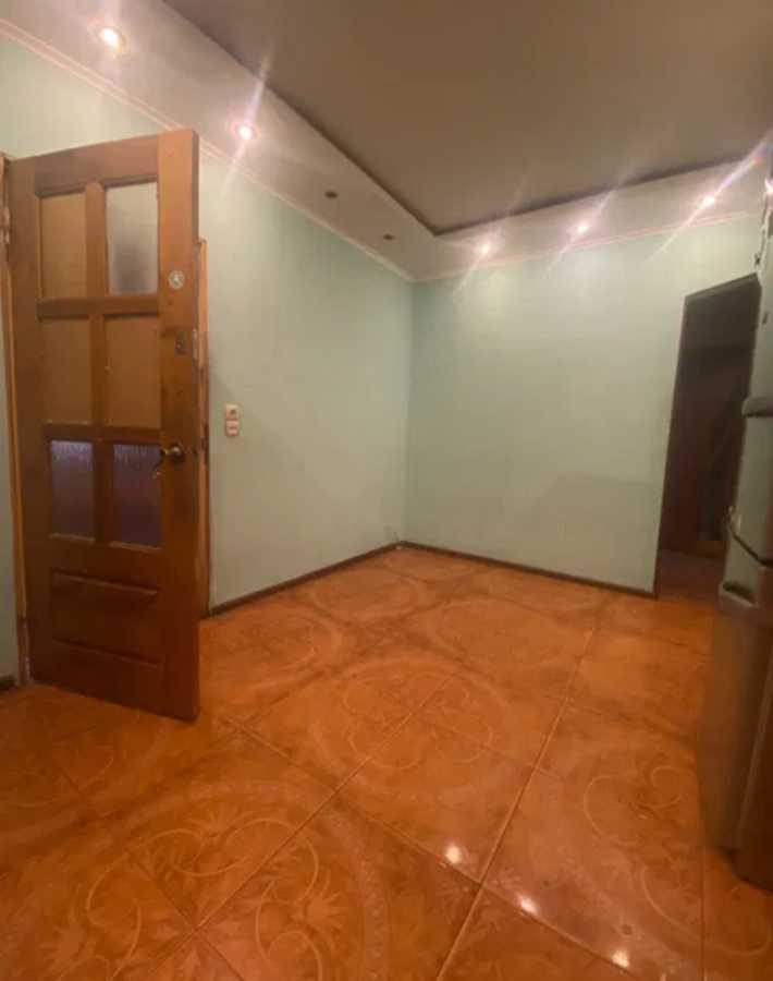 Продажа 3-комнатной квартиры 80 м², Уликовая ул., Харківське шосе, 180/21
