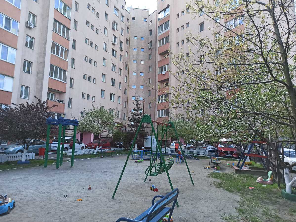 Продажа 2-комнатной квартиры 83.7 м², Соборная ул., 46