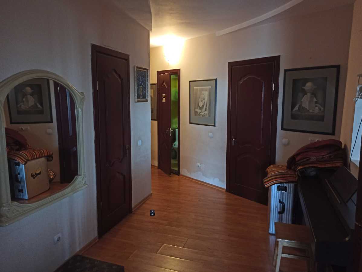 Продажа 2-комнатной квартиры 83.7 м², Соборная ул., 46