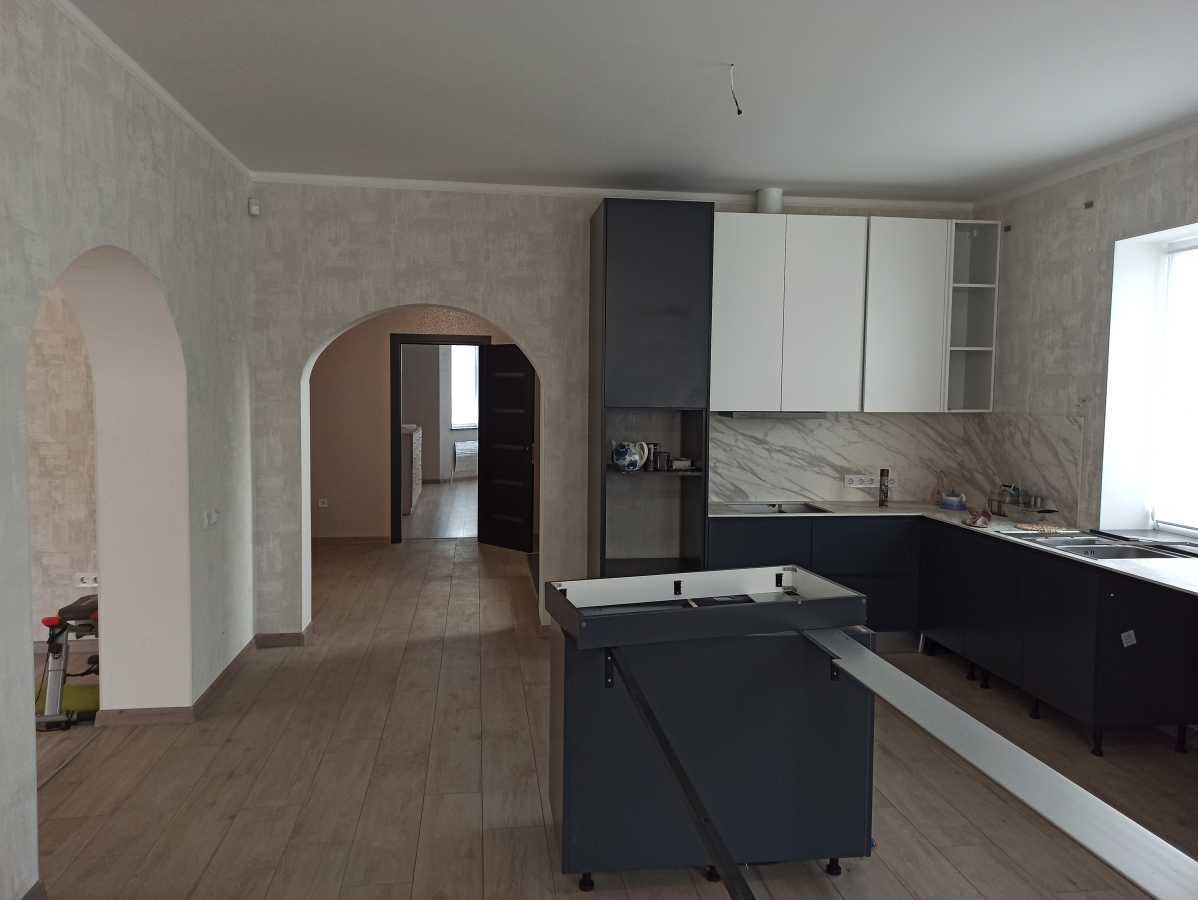 Продаж будинку 404 м², Покровська, 15В