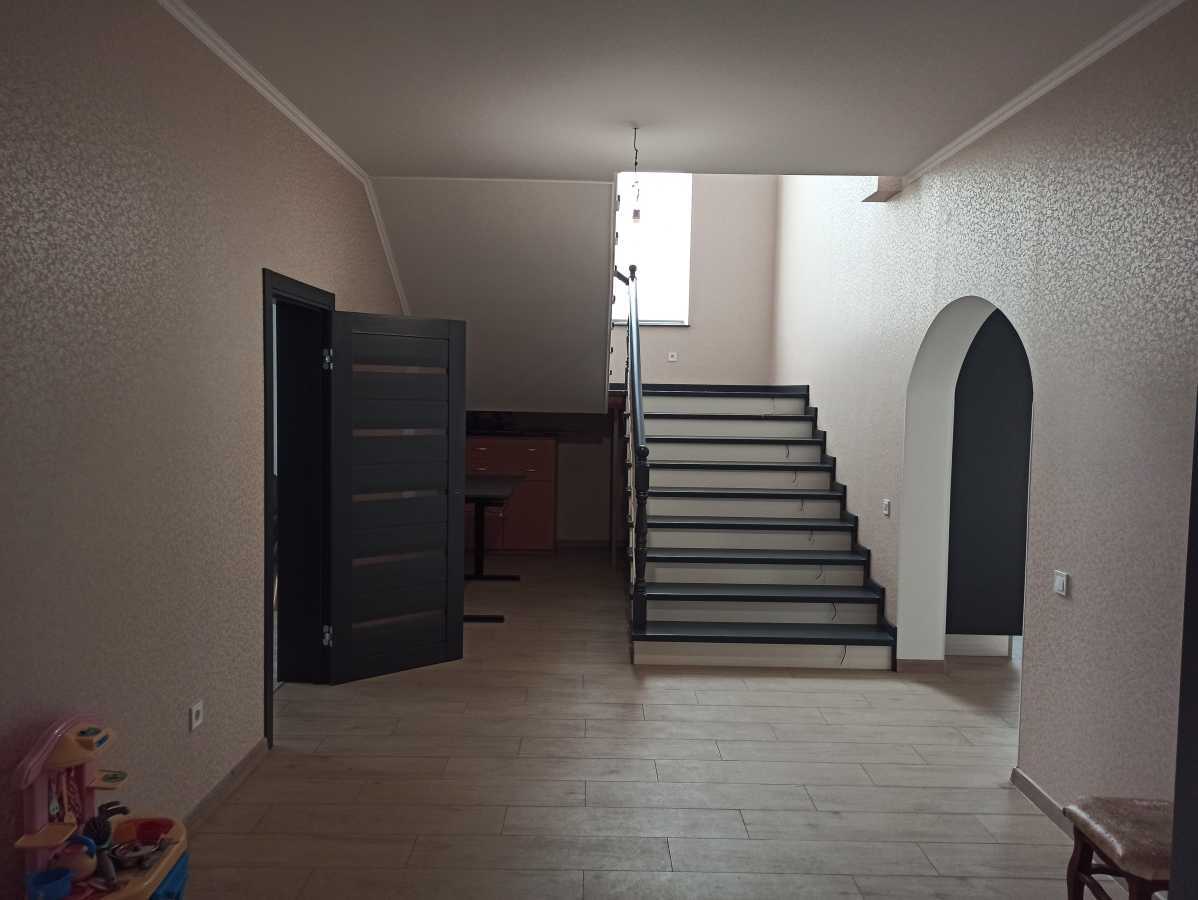 Продаж будинку 404 м², Покровська, 15В