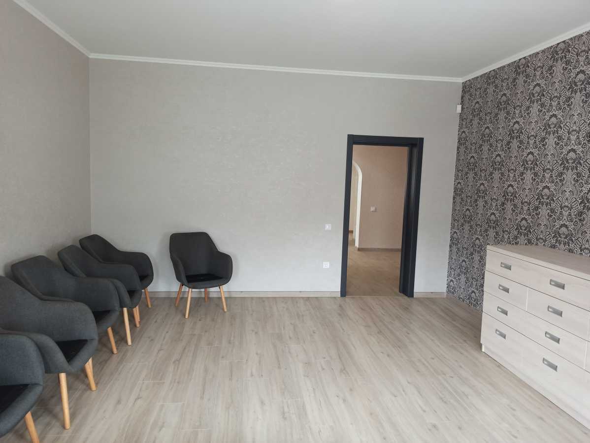 Продаж будинку 404 м², Покровська, 15В
