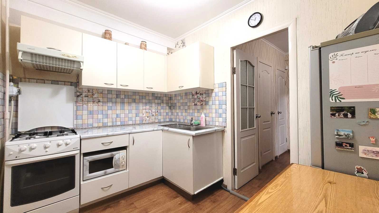 Оренда 1-кімнатної квартири 30 м², Межовий пров., 5А