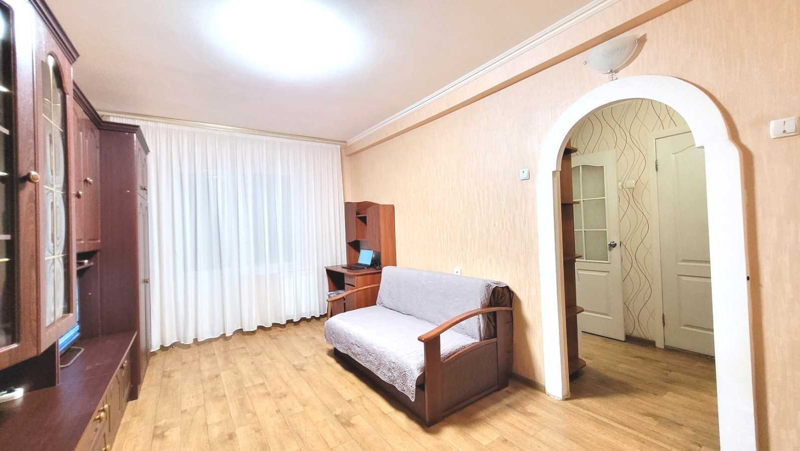 Оренда 1-кімнатної квартири 30 м², Межовий пров., 5А