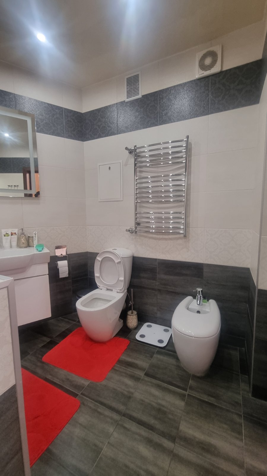 Продажа 4-комнатной квартиры 108 м², Харьковское шоссе, 56