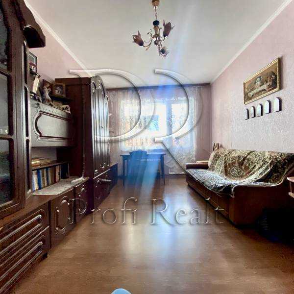 Продажа 3-комнатной квартиры 72 м², Свободы просп., 24Б