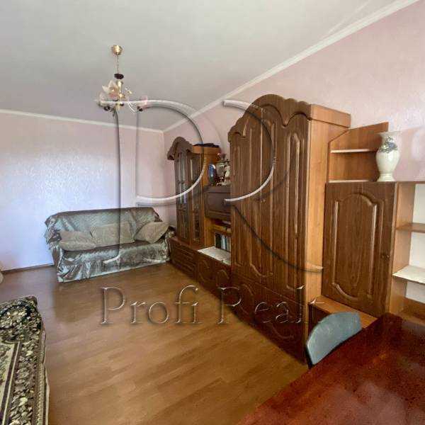 Продажа 3-комнатной квартиры 72 м², Свободы просп., 24Б