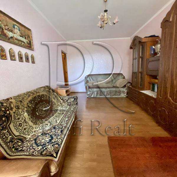 Продажа 3-комнатной квартиры 72 м², Свободы просп., 24Б