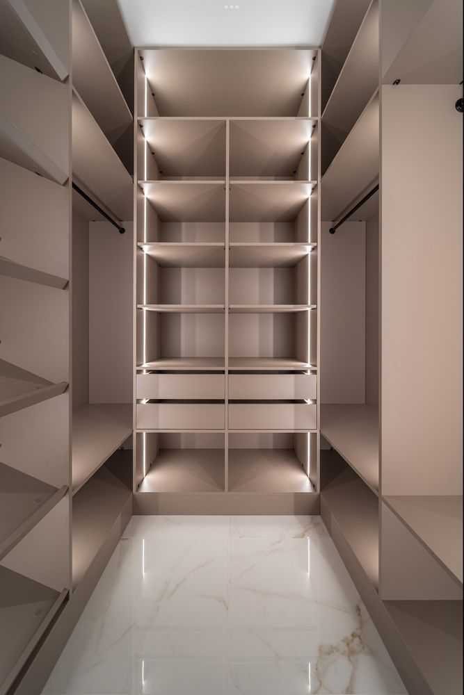 Продажа 2-комнатной квартиры 55 м², Победы просп., 11