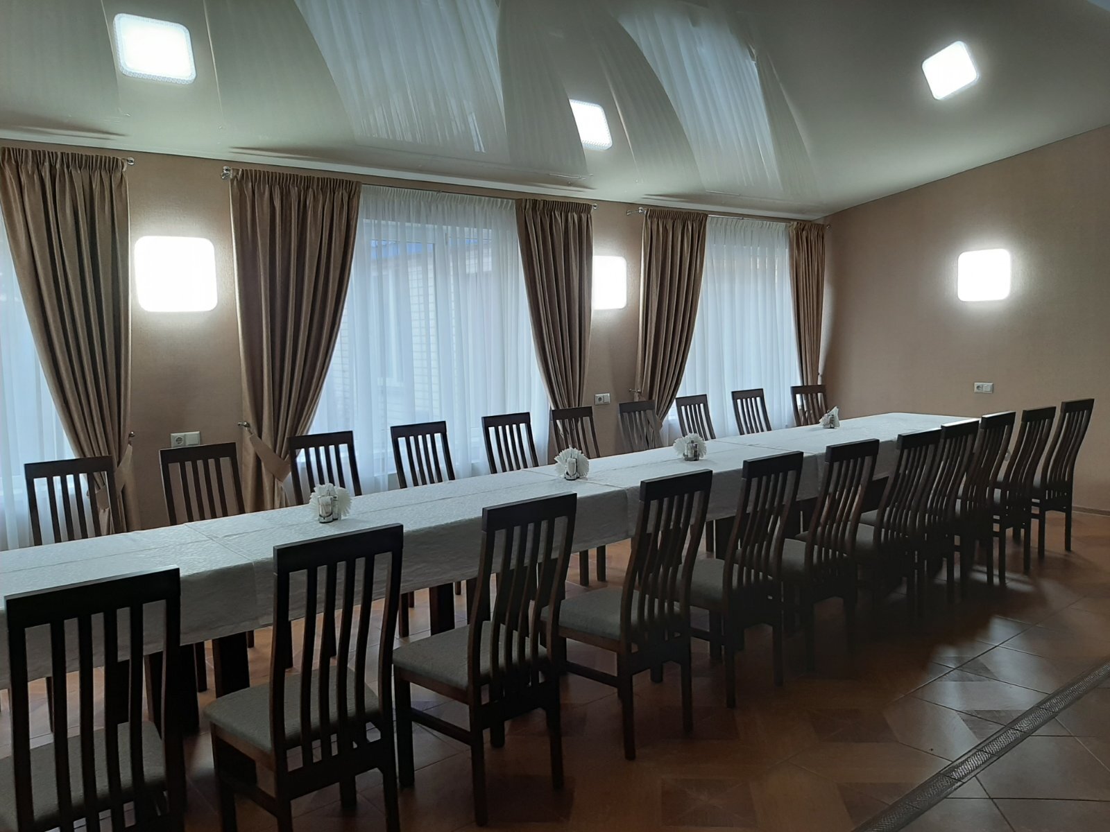 Продажа гостиничного комплекса 3285 м², Кольцевая дор.