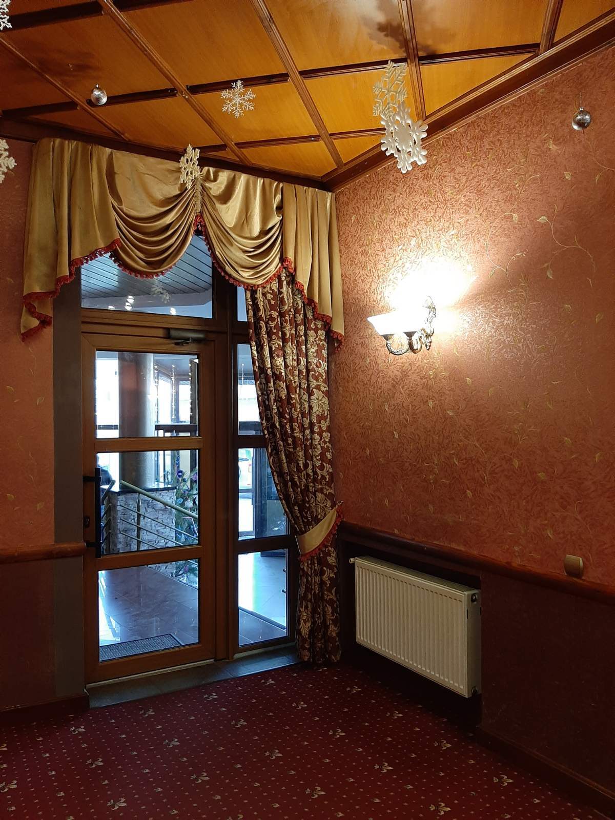 Продажа гостиничного комплекса 3285 м², Кольцевая дор.
