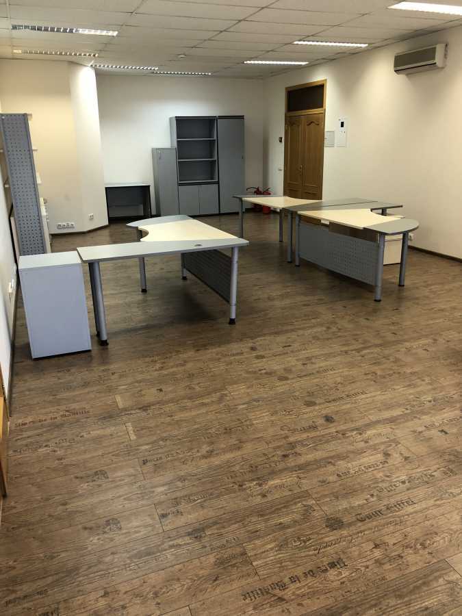 Аренда офиса 630.7 м², Лукьяновская ул., 1