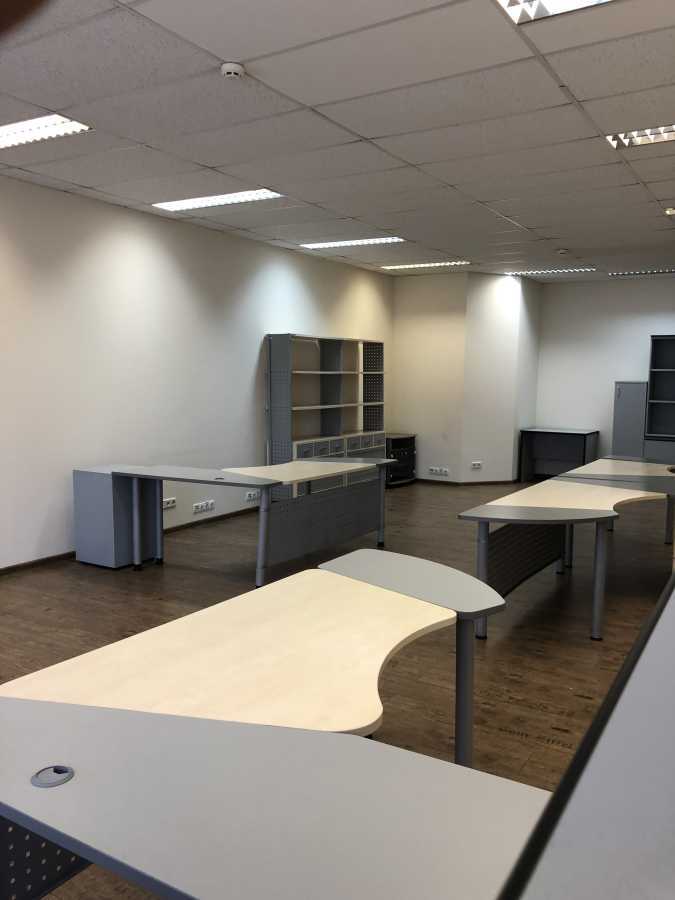 Аренда офиса 630.7 м², Лукьяновская ул., 1