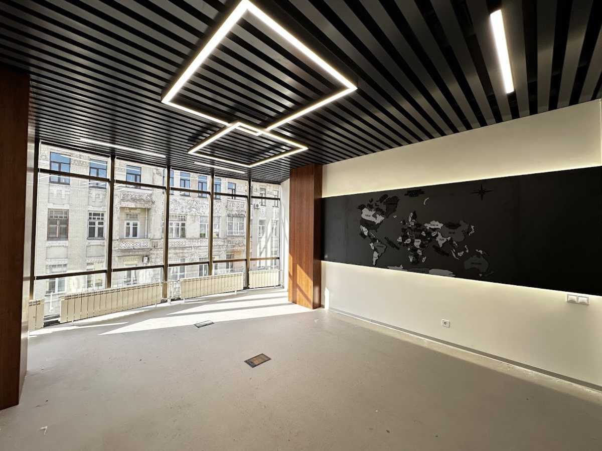 Аренда офиса 400 м², Олеся Гончара ул., 35