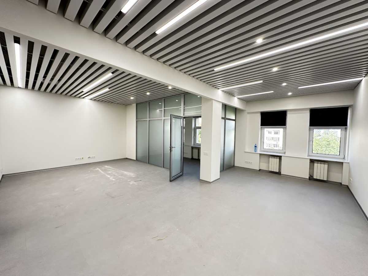 Аренда офиса 400 м², Олеся Гончара ул., 35