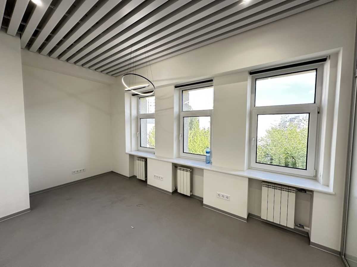 Аренда офиса 400 м², Олеся Гончара ул., 35