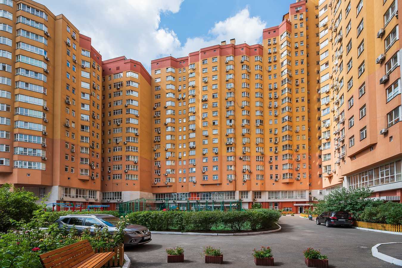 Оренда 1-кімнатної квартири 57 м², Олександра Мішуги вул., 2
