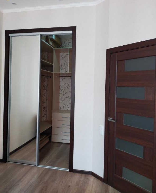 Продаж 1-кімнатної квартири 41 м², Перлинна вул.