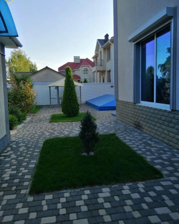 Продажа дома 279 м², Солнечная ул.