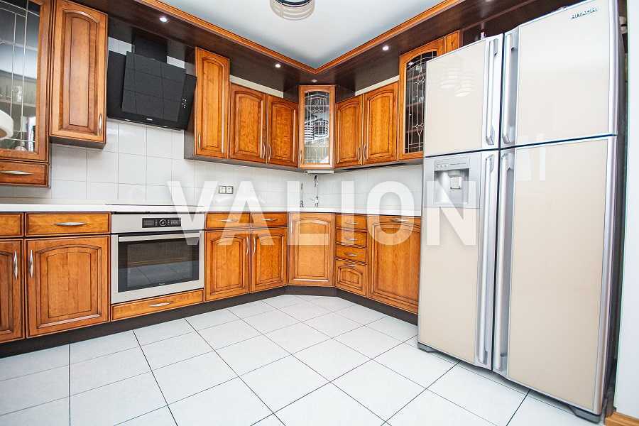 Продаж 4-кімнатної квартири 162 м², Михайла Донця вул., Драгоманова, 15а