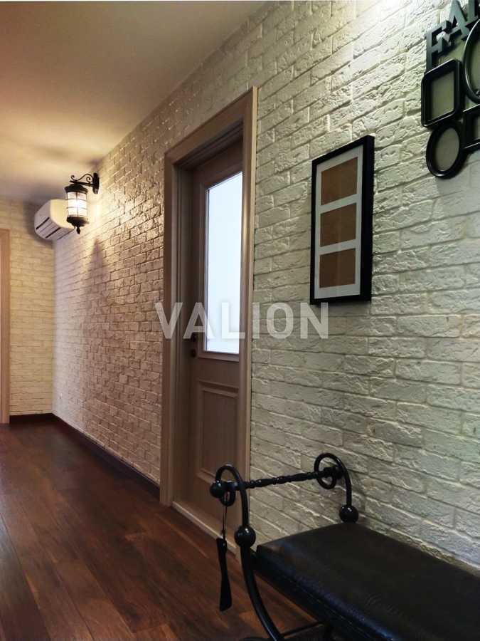 Продаж 3-кімнатної квартири 84 м², Урлівська вул., 23Б