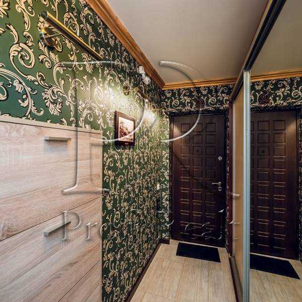 Продаж 2-кімнатної квартири 73 м², Теплична вул., 38