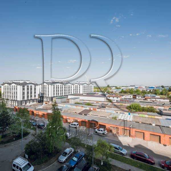 Продаж 2-кімнатної квартири 73 м², Теплична вул., 38