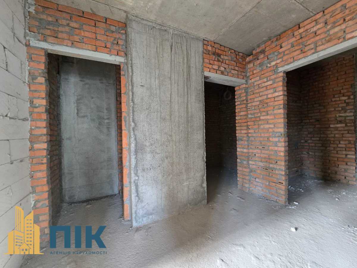 Продажа 2-комнатной квартиры 68 м², Выговского ул., 2Д/5
