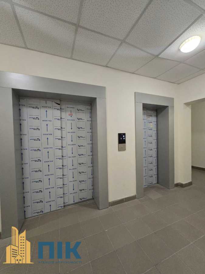 Продажа 2-комнатной квартиры 68 м², Выговского ул., 2Д/5