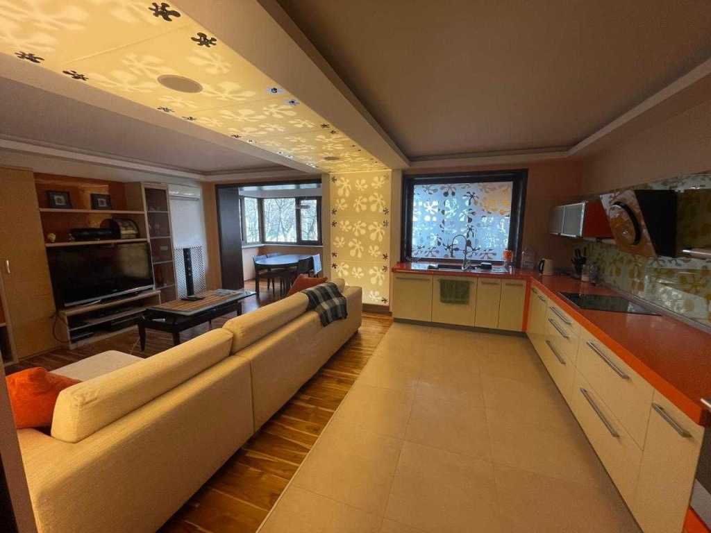 Аренда 2-комнатной квартиры 78 м², Тарасовская ул., 21