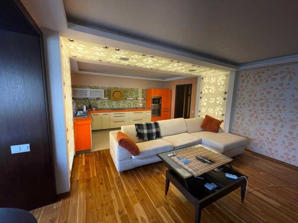 Аренда 2-комнатной квартиры 78 м², Тарасовская ул., 21