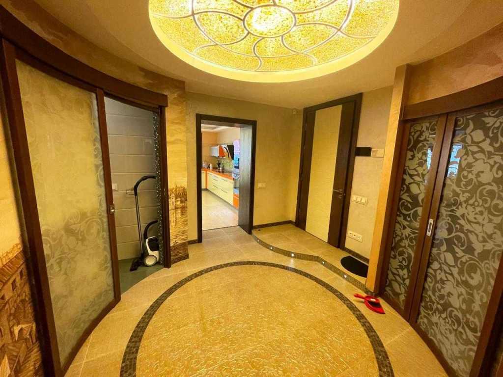 Аренда 2-комнатной квартиры 78 м², Тарасовская ул., 21