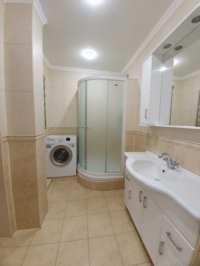 Продажа 3-комнатной квартиры 75 м², Саксаганского ул., 41В