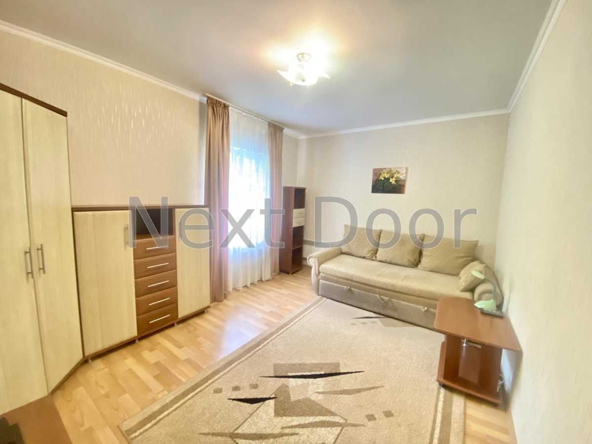 Продажа дома 200 м², улица південна, 1