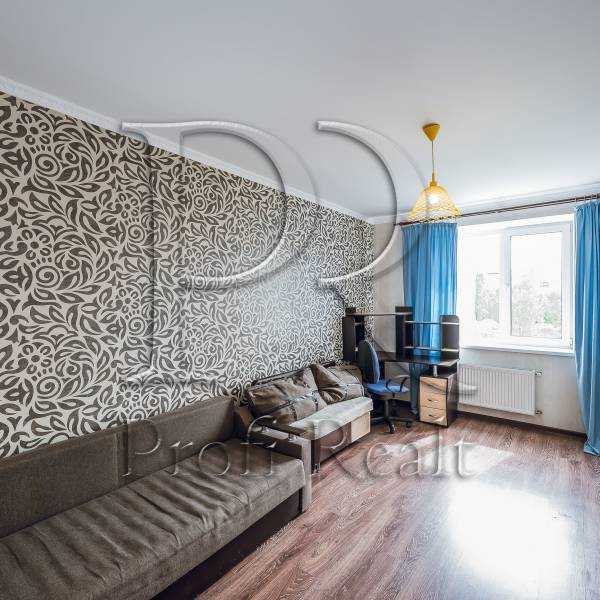 Продажа 1-комнатной квартиры 40 м², Боголюбова ул., 13