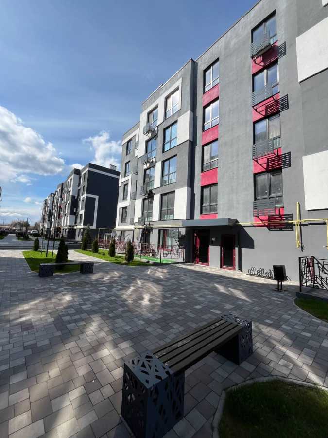 Продажа 1-комнатной квартиры 31 м², Институтская ул., 5