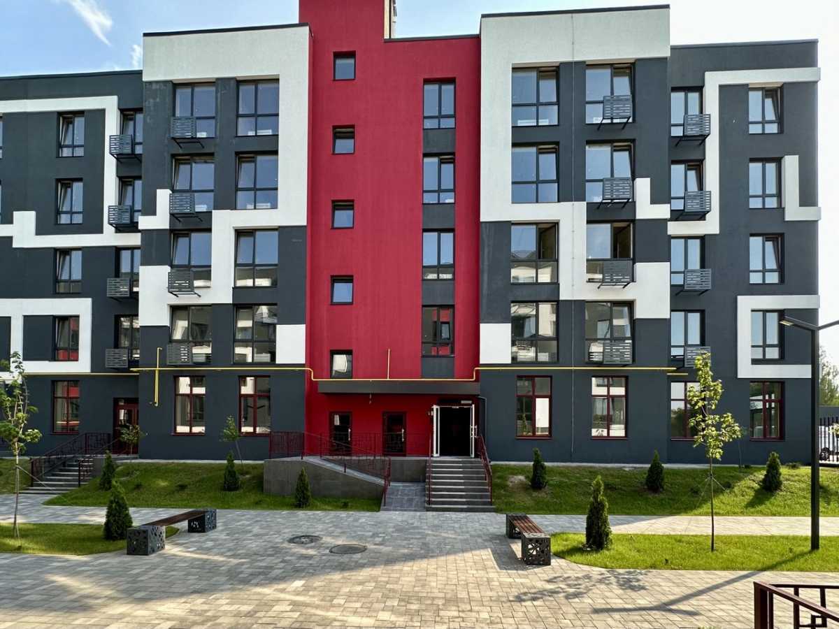 Продаж 1-кімнатної квартири 28 м², Інститутська вул., 5